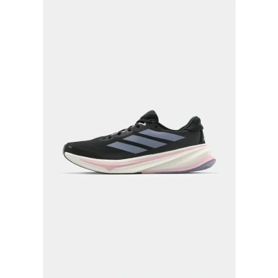 Abbildung von adidas Performance Supernova RISE 2 Laufschuh Straße core black/silvercoloured violet/clear pink, Damen, Größe: 42 2/3 Schuhe