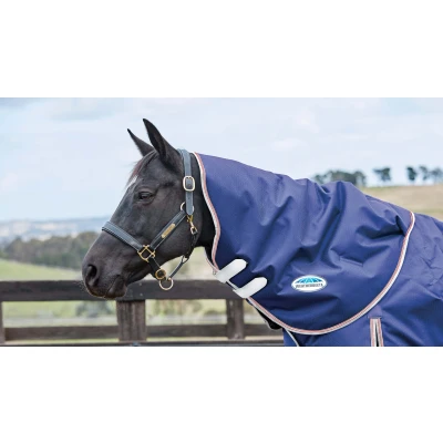 Abbildung von Weatherbeeta Lite Neck Rug Comfitec Essential Navy/Silver/Red XWarmblut