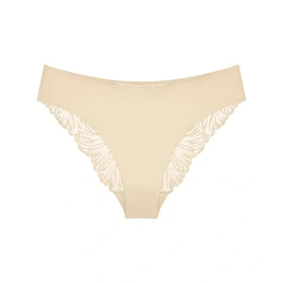 Abbildung von Triumph Pretty Micro Tai, Briefs Damen, Beige (Creamy Dream), S