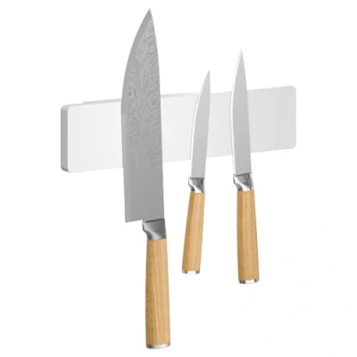 Abbildung von tesa Messer Magnetleiste zum Kleben, Magnet Messerhalter für die platzsparende Aufbewahrung von Messern in der Küche Küchenzubehör mit Adapter, Wandmontage ohne Bohren Weiß