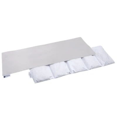 Abbildung von Medi Partners Kirschkernkissen 60x20cm 800g 100% Baumwolle 5 kammern Körnerkissen groß Öko Natur Wärmekissen Kältetherapie abnehmbarer Bezug (Wald)