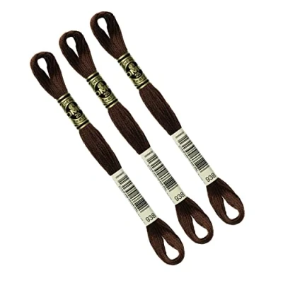 Abbildung von DMC 3 Knäuel Brun, Moulined Stickgarn, 117 MC, 100 % Baumwolle, passt auf alle Techniken und Materialien, ideal für Kreuzstich
