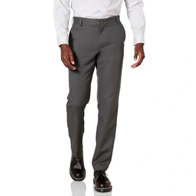 Abbildung von Amazon Essentials Herren Schmal geschnittene Kleiderhose mit Flacher Vorderseite, Kohlegrau, 32W / 32L
