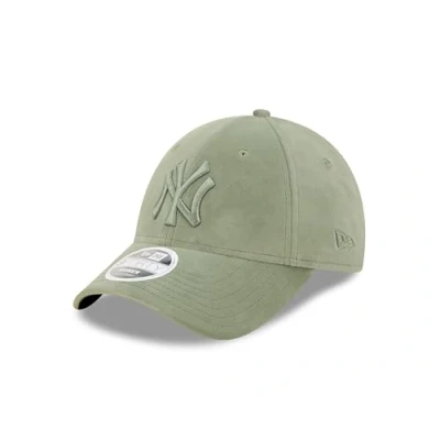 Abbildung von New Era York Yankees MLB Basecap Damen Mädchen Velours grün 9Forty verstellbar Teamlogo Kappe One Size