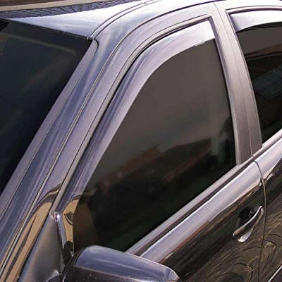 Abbildung von ClimAir Car Comfort Windabweiser Schwarz kompatibel mit Ford Kuga DM2 5 türer 2008 2012