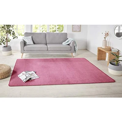 Abbildung von Hanse Home Nasty Läufer Flauschiger Kurzflor Teppich Einfarbig Unifarben für Esszimmer, Wohnzimmer, Kinderzimmer, Flur, Schlafzimmer, Küche Uni Rosa, Pink, 67x120cm