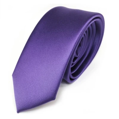 Abbildung von TigerTie Herren Krawatte 6 cm schmale Satin Tie in lila violett einfarbig uni Business, festliche Veranstaltungen und Freizeit