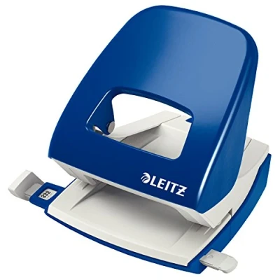 Abbildung von Leitz Büro Locher aus Metall, Für 30 Blatt, Anschlagschiene mit Formatangaben, Ergonomisches Design, blau, 50086035