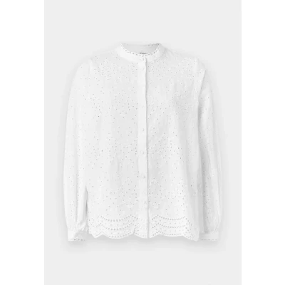 Abbildung von Selected Femme Female Hemd Broderie Anglaise