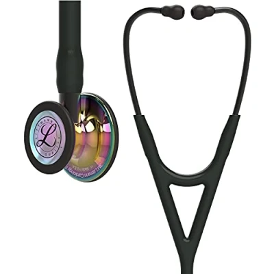 Abbildung von 3M Littmann Cardiology IV Stethoskop für die Diagnose, hochglänzendes, regenbogenfarbenes Bruststück, schwarzer Schlauch, Schlauchanschluss und Ohrbügel in Rauchfarben, 69 cm, 6240