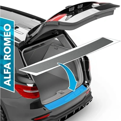 Abbildung von uProtect Auto Ladekantenschutz Folie für Alfa Romeo Stelvio 949 I 2017 2024 Stoßstangenschutz, Kratzschutz, Lackschutzfolie Carbon Optik Selbstklebend