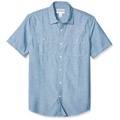 Abbildung von Amazon Essentials Herren Kurzärmeliges Hemd aus Popeline, Normale Passform, Mittelblau, XL