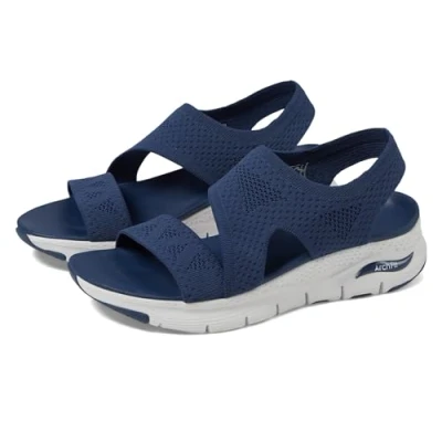 Abbildung von Skechers Damen Cali Fußgewölbe Passform für den hellsten Tag, Marineblauer Strick, 43 EU