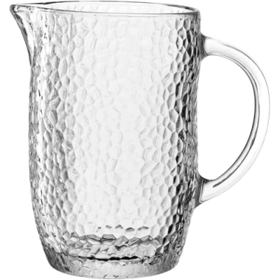 Abbildung von LEONARDO HOME Matera Krug, 1 Stück, spülmaschinenfester moderner Saftkrug, hochwertige Struktur, Getränke Krug aus Glas, harmonisch &amp; lebensmittelecht, Höhe 18,6 cm, transparent, 053344