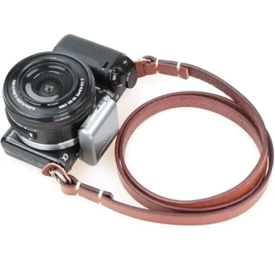 Abbildung von CANPIS Echtes Leder Kamera gurt Schnellverschluss, CP003 Vintage Schultergurt Hals ragegurt für Nikon Canon Sony Pentax Leica Olympus Fuji Alle DSLR (Braun)