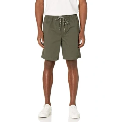Abbildung von Amazon Essentials Herren Walkshorts, Beininnenlänge 20,3 cm, Lockere Passform, Mit Kordelzug (In Übergröße Erhältlich), Olivgrün, M