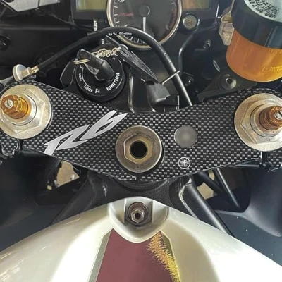 Abbildung von labelbike 3D Harz Aufkleber Dekoration und Schutz der Motorrad Gabelplatte kompatibel mit Yamaha R6 2006 2016