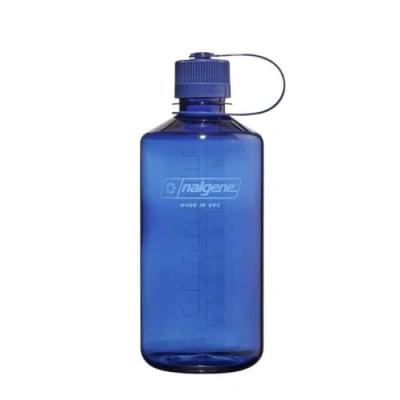 Abbildung von Nalgene Sustain Tritan BPA freie Wasserflasche aus 50% Plastikmüll, 900 ml, schmale Öffnung, Denim