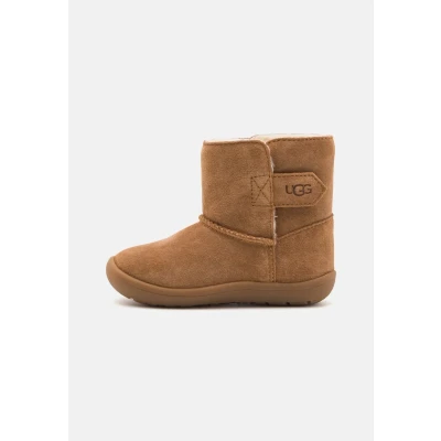 Abbildung von UGG Keelan II Unisex Snowboot/Winterstiefel für Kinder, Größe: 25, Chestnut Schuhe