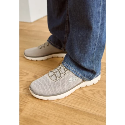 Abbildung von Skechers Sport Summits Sneaker low taupe, Herren, Größe: 39, Taupe Schuhe