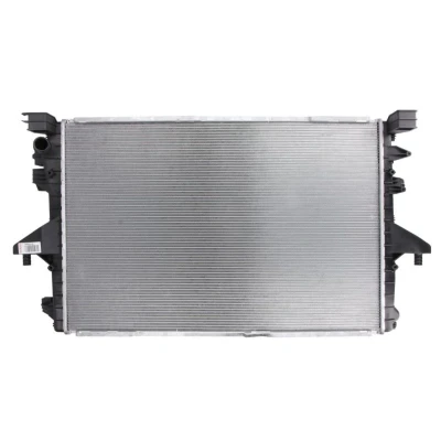 Abbildung von Kühler, Motorkühlung DENSO DRM32038