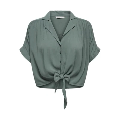 Abbildung von ONLY Damen Bluse verkürzt Halbarm Knoten Detail Hemdkragen Knopfleiste elegant, Farben:Grün 3, Größe:S
