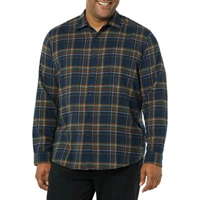 Abbildung von Amazon Essentials Herren Langarmhemd aus Flanell (in Übergröße erhältlich), Braun Dunkles Marineblau Karomuster, M