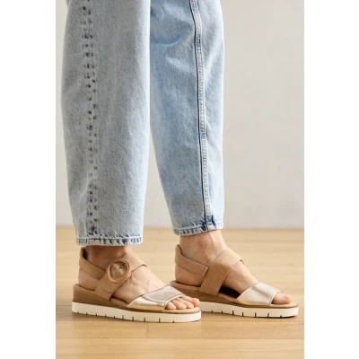 Abbildung von Tamaris Plateausandalette, Damen, Größe: 42, Tan Schuhe