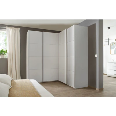 Abbildung von Rauch Möbel Quadra Schrank Eckschrank Schwebetürenschrank, Grau Hochglanz / Grau, 4 trg., inkl. 2 Kleiderstangen, 12 Einlegeböden, BxHxT 181x210x187 cm