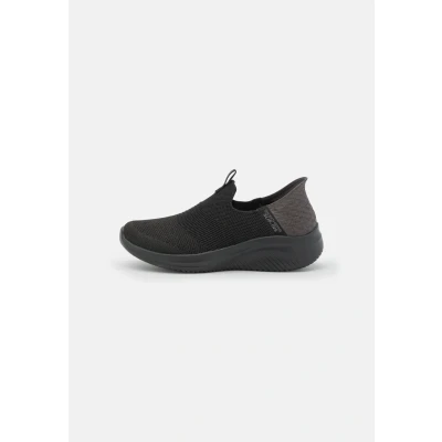 Abbildung von Skechers Damen Ultra Flex 3.0 Smooth Step Sneaker, Schwarz, 35 EU