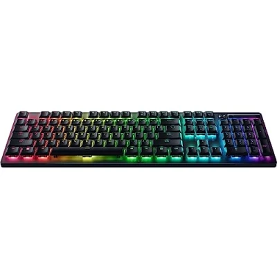 Abbildung von Razer DeathAdder V2 Kabelgebundene Gaming Maus mit ergonomischem Komfort für PC/Mac (Optische Switches, optischer Fokus+ 20K Sensor, Speedflex Kabel, integrierter Speicher) Docking Station