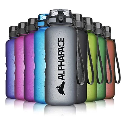 Abbildung von ALPHAPACE Trinkflasche, auslaufsichere 1.000 ml Wasserflasche, BPA freie Flasche für Sport, Fahrrad &amp; Outdooraktivitäten, Sportflasche mit Fruchteinsatz, in Blau