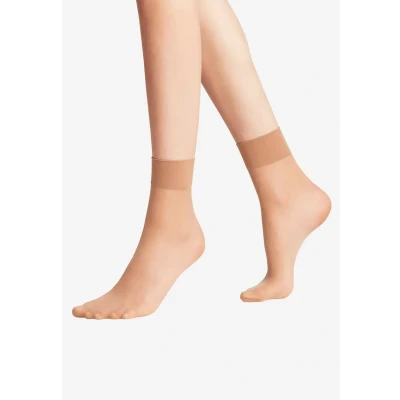 Abbildung von FALKE Damen Socken Pure Matt 20 DEN W SO transparent einfarbig 1 Paar, Hautfarben (Powder 4169) neu umweltfreundlich, 39 42