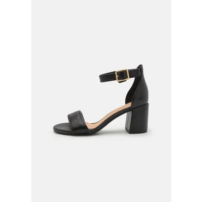 Abbildung von Clarks Ezoria MAE Riemensandalette, Damen, Größe: 41.5, Black Schuhe