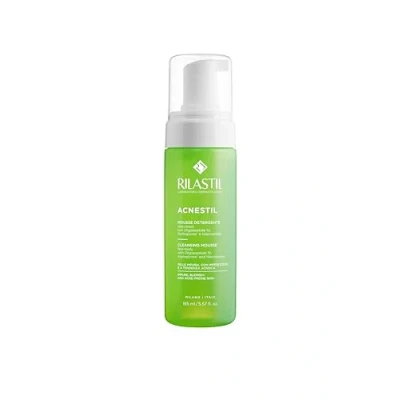 Abbildung von Rilastil Acnestil Reinigungsmousse, Sanfte Formel, Geeignet Für Zu Akne Neigende Haut, 150 ml