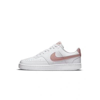 Abbildung von Nike Sportswear Sneaker low, Damen, Größe: 36.5, White Lederimitat/textil