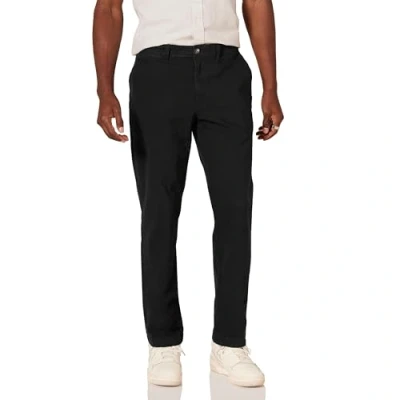 Abbildung von Amazon Essentials Herren Legere Stretch Chinohose mit schmaler Passform, Schwarz, 33W / 28L