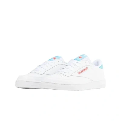 Abbildung von Reebok LOW NON Football CLUB C 85 Trainingsschuh, Herren, Größe: 38.5, Cloud white kinetic blue dynamic red Schuhe