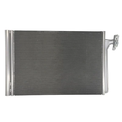 Abbildung von THERMOTEC KTT110587 Klimakondensator mit Trockner 650 x 440 16 mm LAND ROVER: Range Rover 3
