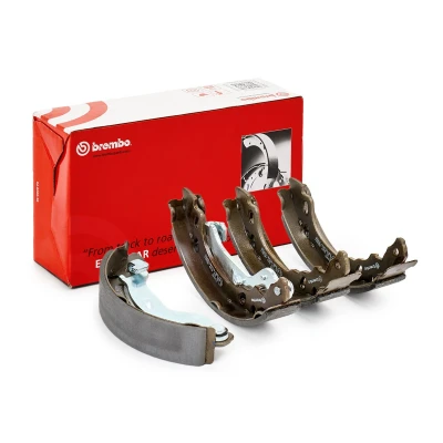 Abbildung von BREMBO S 23 529 Bremsbacken 180 32 mit Handbremshebel FIAT: 500 Hatchback, Panda II C Convertible, FORD: KA Hatchback kfzteile, mister