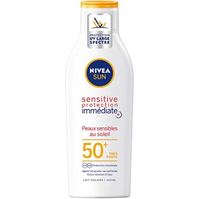 Abbildung von NIVEA SUN Sonnenmilch Sensitive Sofort Schutz LSF 50+ (1x200ml), Sonnenschutz ohne Duft &amp; Wasserfest, leichte Textur, nicht fettend für empfindliche Haut