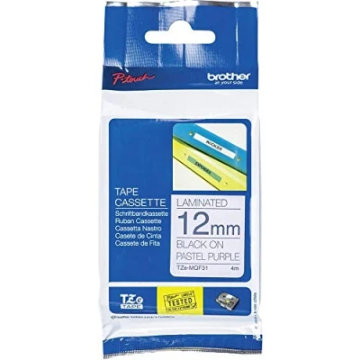 Abbildung von Brother Original laminiertes Schriftband TZe MQF31 12 mm, (u.a.für P touch H100LB/R, H200, H105, E100/VP, D200/BW/VP, D210/VP, Cube) TZEMQF31 schwarz lila