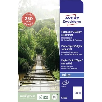 Abbildung von Avery Zweckform Art. C2580 Premium Inkjet Fotopapier (50 Blatt, 250 g/m², 13x18cm, seidenmatte Fotokarten, einseitig beschichtet, sofort trocken &amp; wischfest, Fotoblätter für Drucker) weiß
