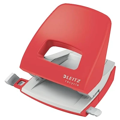Abbildung von Leitz NeXXt Recycle Locher, 30 Blatt, A4, für Büro &amp; Schule, Führungsschiene mit Formatmarkierung, 100 % recyclebar, umweltfreundlich, Sortiment, Rot, 50030025
