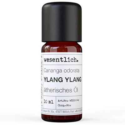 Abbildung von Ylang Öl reines ätherisches von wesentlich. 100% naturrein aus der Glasflasche (10ml)