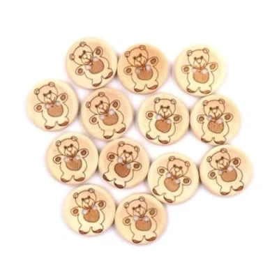 Abbildung von 12 wunderschöne Holzknöpfe 20mm natur rund mit Teddymotiv 2 Löcher zum aufnähen annähen Knöpfe Handarbeit Scrapbooking für Kinderkleidung Jacken Mützen Strampler