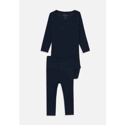 Abbildung von NAME IT Unisex Nbnkab Ls Body Legging Set Noos, Dark Sapphire, Numeric_80