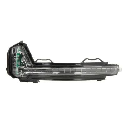 Abbildung von MAGNETI MARELLI 182206003000 Blinker vorne links VOLKSWAGEN: Tiguan II
