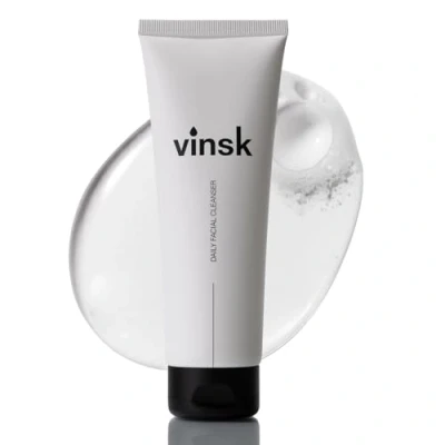 Abbildung von vinsk® Daily Facial Cleanser Tägliche Gesichtsreinigung gegen Unreinheiten, Pickel &amp; Akne Face wash Waschgel Reinigungsgel mit hydro boost Gesichtsreiniger jetzt ansehen