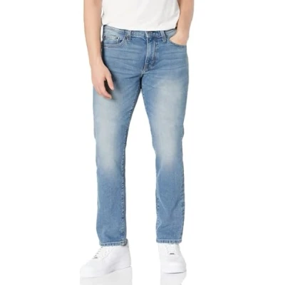 Abbildung von Amazon Essentials Herren Slim Fit Jeans, Helle Waschung, 28W / 32L